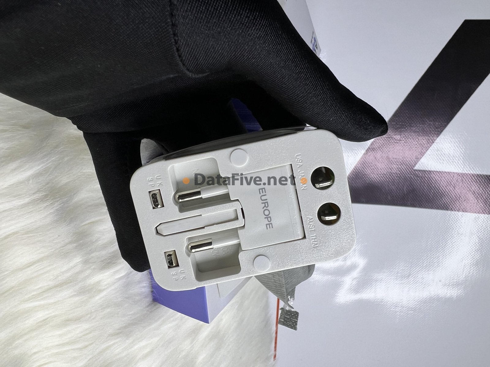 Adaptateur Secteur Tout en 1