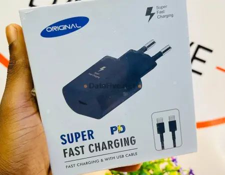 Chargeur Super PD ( Type C à Type C )