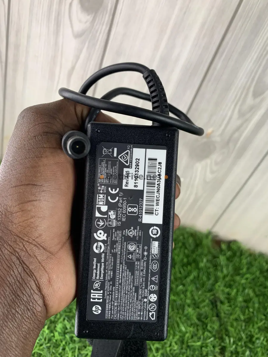 Chargeur HP Gros Bout d'origine
