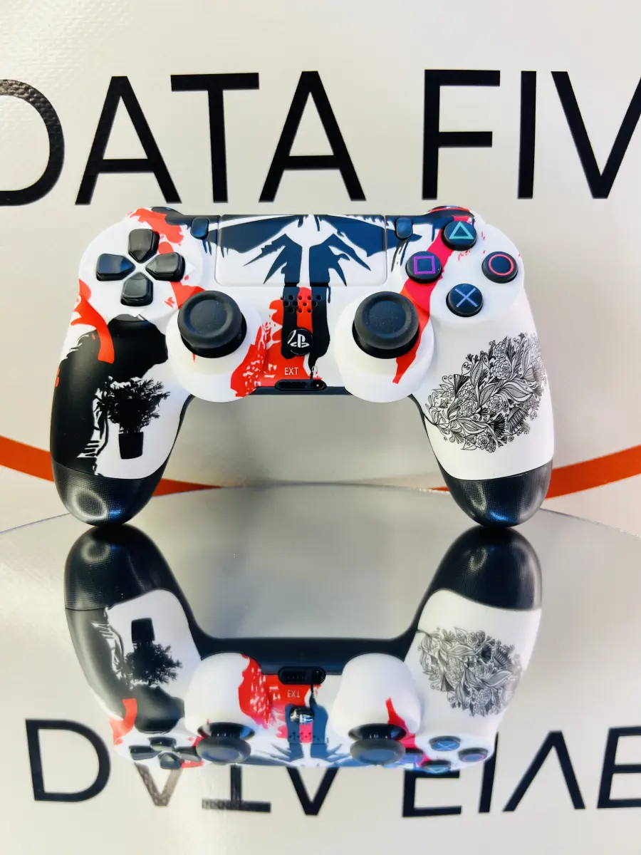 Mannette PS4 Custom